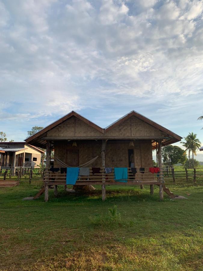 Vera Sunset Homestay Local Experience With Lao Family Muang Không Exteriér fotografie